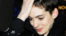 Anne Hathaway luce un corte de pelo radical para el rodaje de Los Miserables