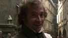 Hugh Jackman felicita a las madres desde el set de Los miserables