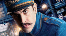 Sacha Baron Cohen retrasa el rodaje de Los Miserables por haber perdido la voz