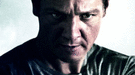 El legado de Bourne y En campaña todo vale destronan a Batman en Estados Unidos