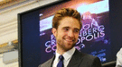 Robert Pattinson promociona Cosmópolis abriendo la sesión de Wall Street