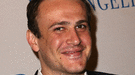 Jason Segel habla de Eternamente comprometidos con motivo de su lanzamiento