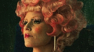 Elizabeth Banks y Stanley Tucci inician una serie de retratos de Los Juegos del Hambre: En llamas