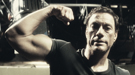 Dos tr�ilers en espa�ol de JCVD