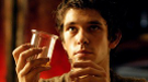 Ben Whishaw recupera el mítico personaje de Q en Skyfall