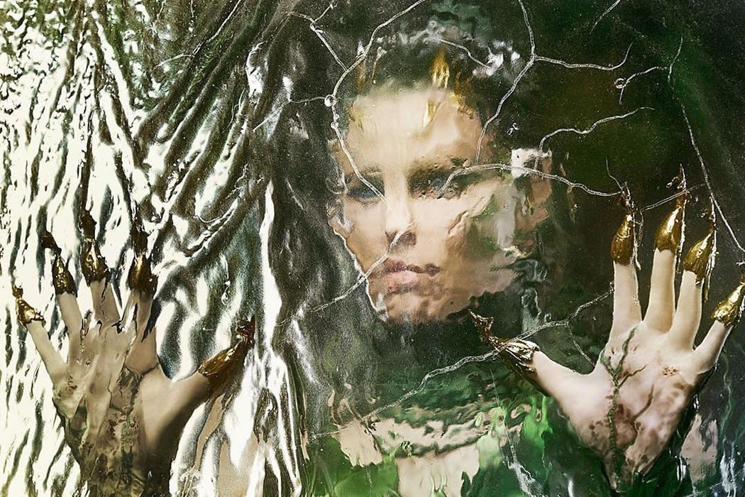 「power rangers elizabeth banks」的圖片搜尋結果