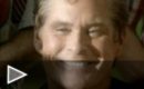 David Hasselhoff aprende a piropear en español en Fuga de cerebros 2