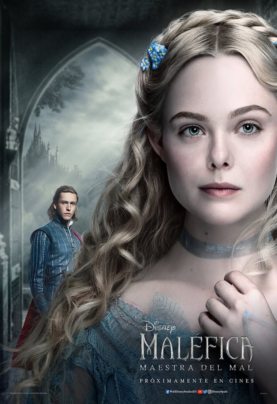 Cartel de Maléfica: Maestra del Mal - Elle Fanning #2