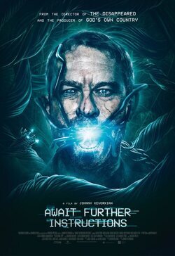 Cartel de Await Further Instructions