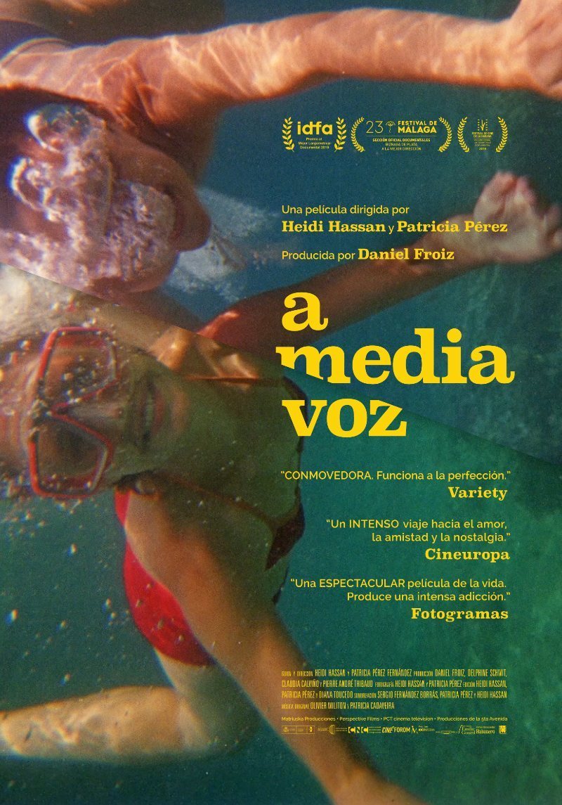 Cartel de A media voz - España