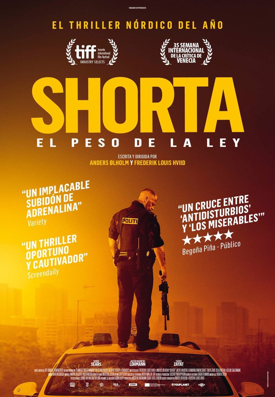 Cartel de Shorta. El peso de la ley - España