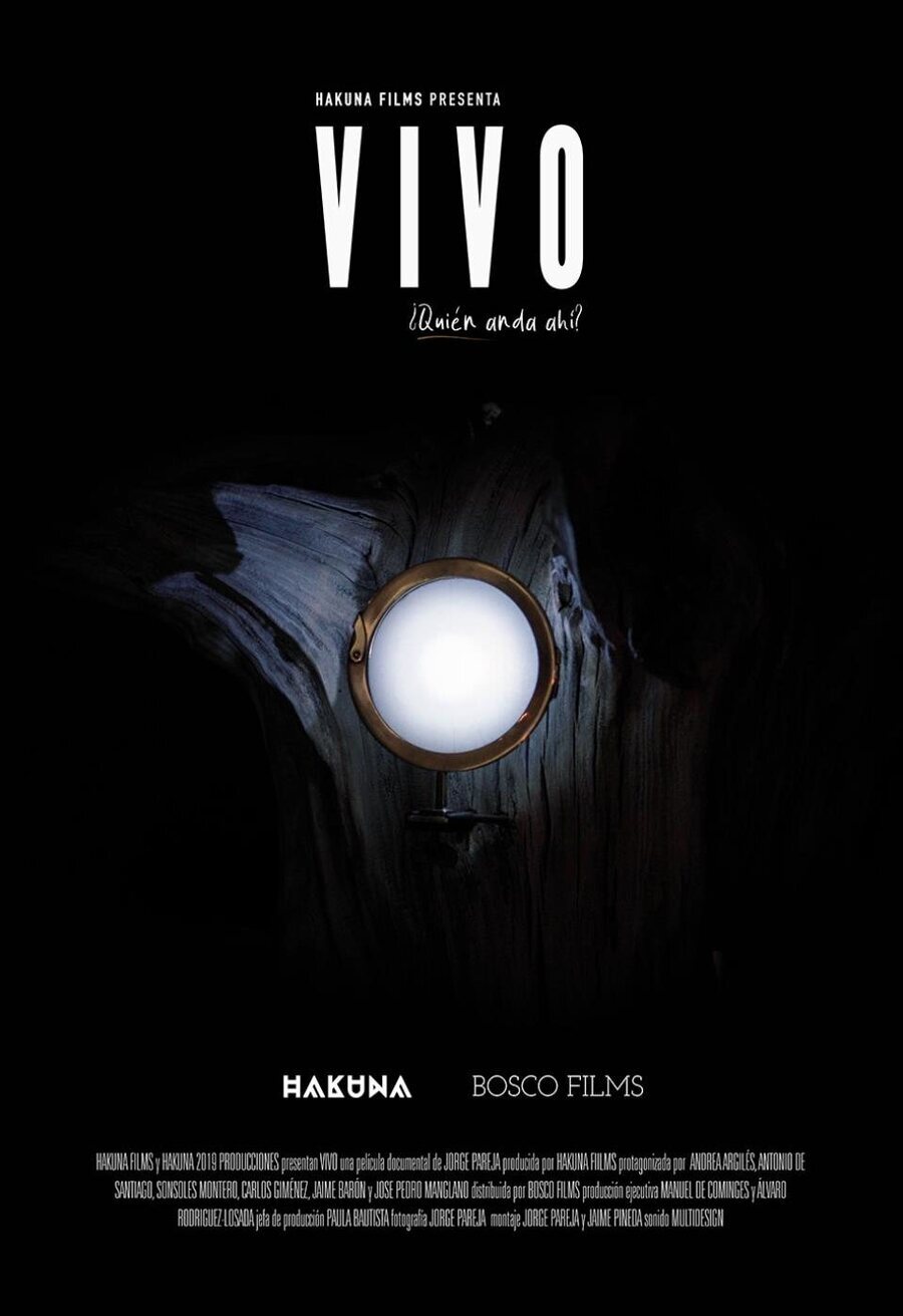 Cartel de Vivo - España