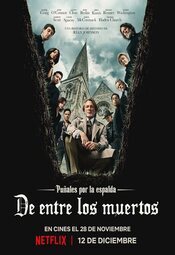 Puñales por la espalda: De entre los muertos