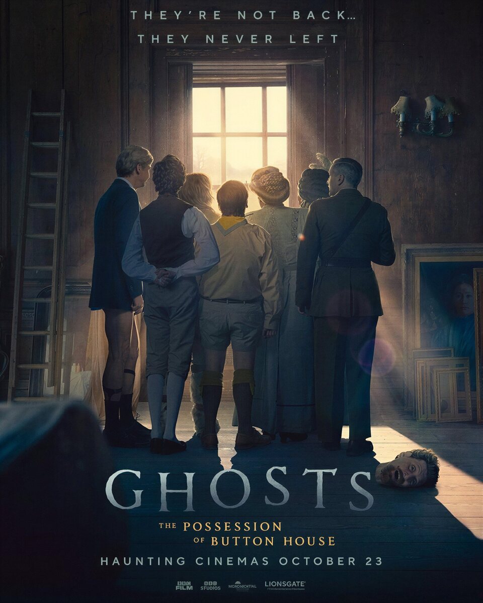 Cartel de Ghosts: The Possession of Button House - Reino Unido