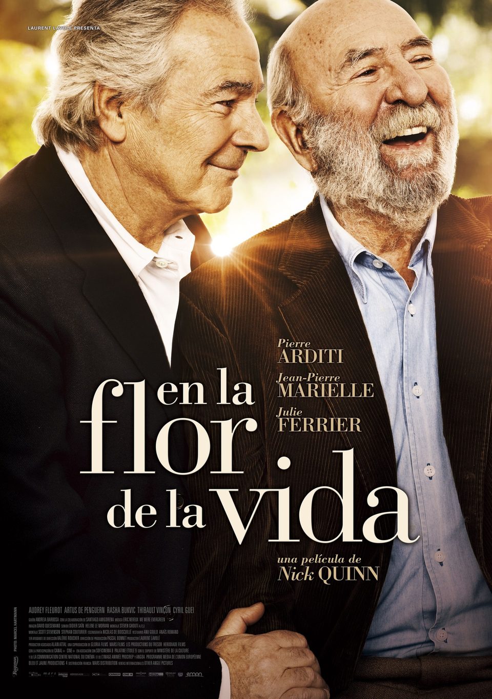 Cartel de En la flor de la vida - España