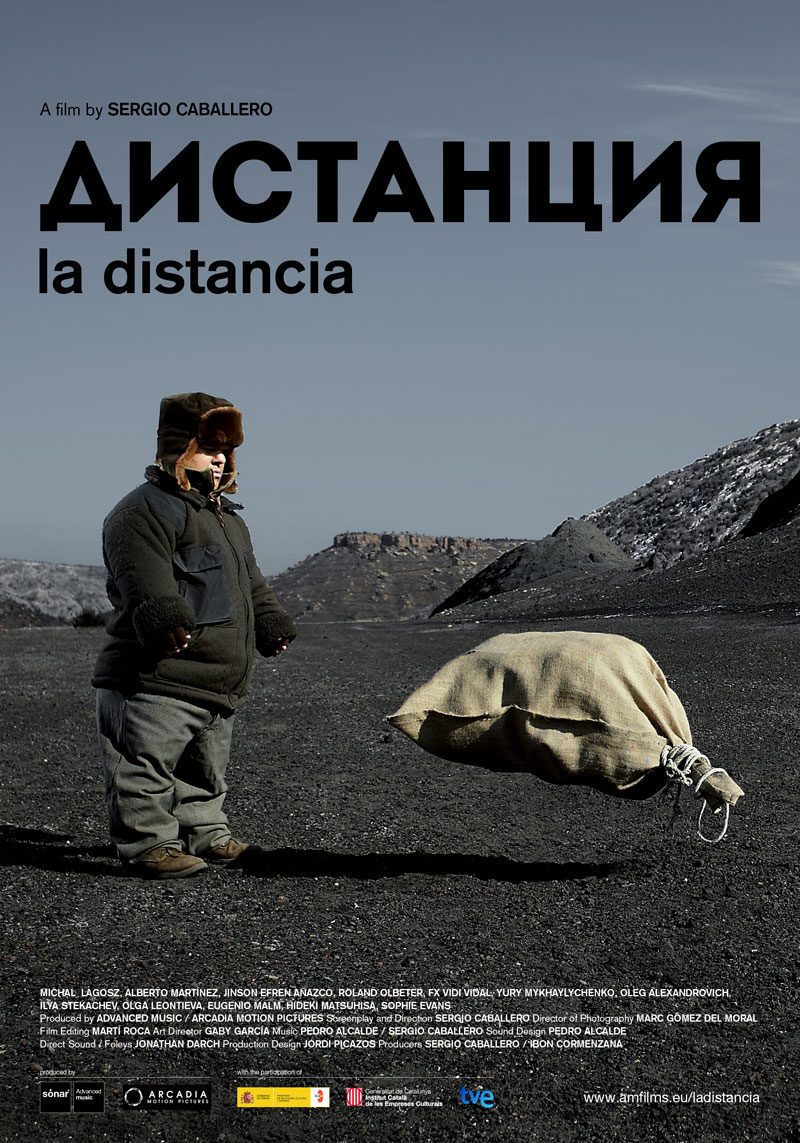 Cartel de La distancia - España
