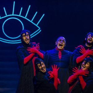 33 El Musical
