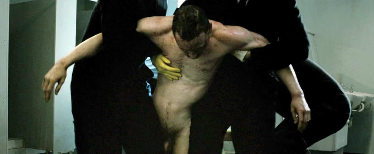 Michael Fassbender desnudo en 'Hunger', drama carcelario dirigido por Steve McQueen