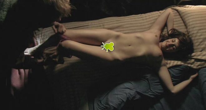 Paz Vega desnuda en una escena de 'Lucía y el sexo', de Julio Médem