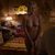 Charlize Theron semi desnuda en ropa interior en una escena de 'Young adult'