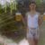 Julie Bowen con un conjunto de lencería blanca en 'Happy Gilmore'