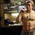 Charlie Hunnam desnudo en una escena de 'Pacific Rim'