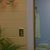 Kevin Bacon saliendo  de la ducha desnudo en 'Wild Things'