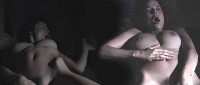 Elena Anaya muestra sus tetas y vagina al masturbarse en 'Lucía y el sexo'