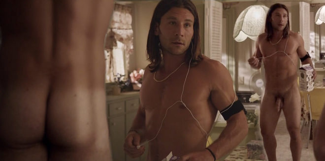 Zach McGowan completamente desnudo muestra su enorme pene en 'Shameless'