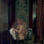 Jude Law desnudo integral enseña su pene y su culo en 'Wilde'