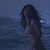 Salma Hayek desnuda en el mar en una escena de 'Pregúntale al viento'