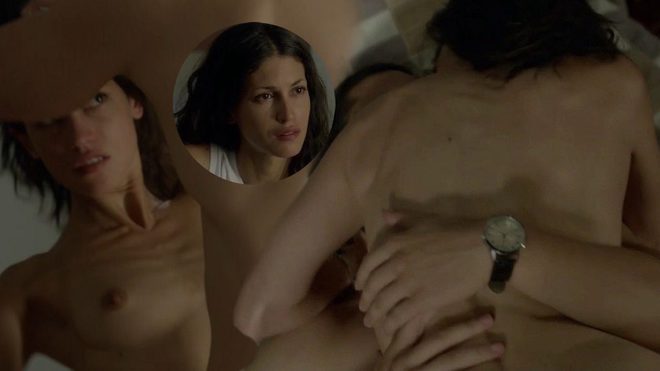 Nerea Barros desnuda muestra las tetas en 'El Príncipe'