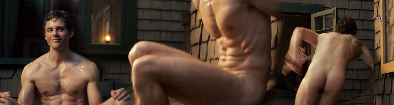 James Marsden totalmente desnudo enseña el culo en 'Un funeral de muerte'
