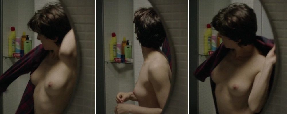 Bárbara Lennie se desnuda y enseña las tetas en 'María (y los demás)'