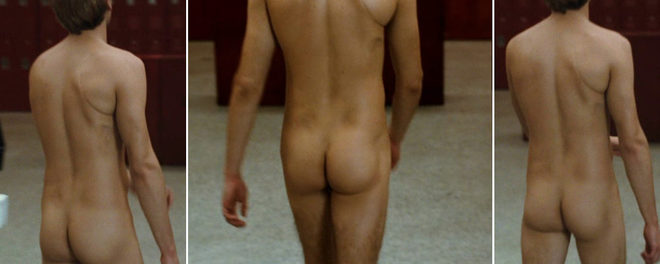 Devon Graye enseña el culo totalmente desnudo