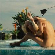 Ashton Kutcher y Anne Heche desnudos en una escena de sexo de 'Spread'
