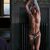 Christina Ricci con el pecho desnudo y en bragas en 'Black snake moan'