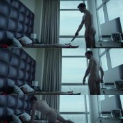 Chris Conroy enseña el culo en 'Mr. Robot'
