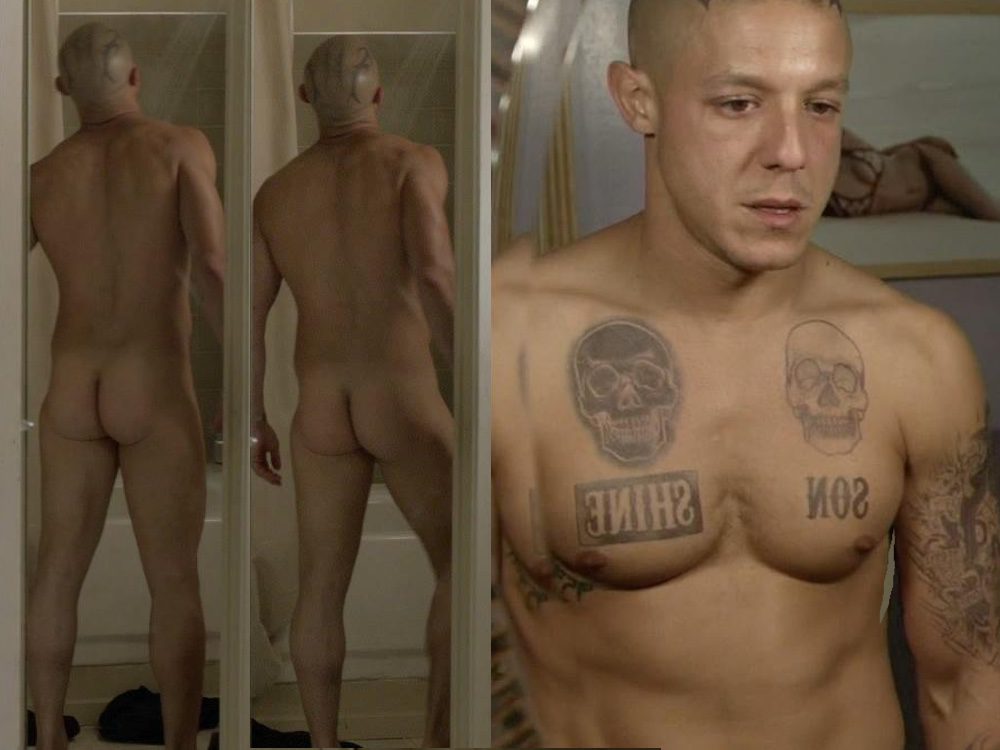 Theo Rossi enseña el culo en 'Hijos de la anarquía'