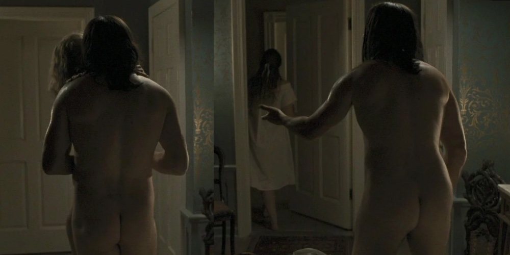 Jason Isaacs muestra el trasero en 'Sweetwater'