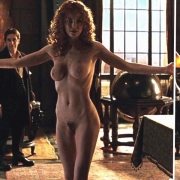Connie Nielsen desnuda integral en 'Pactar con el diablo'