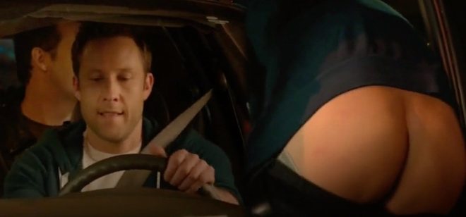 Michael Rosenbaum enseña el culo en 'Back in the Day'