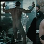 Gerard Butler enseña el culo en 'Un ciudadano ejemplar'