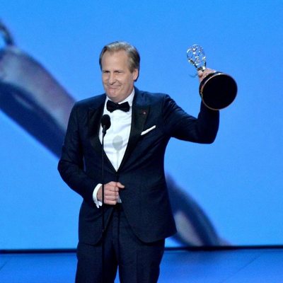 Jeff Daniels, Emmy a Mejor actor de reparto de una miniserie por 'Godless'