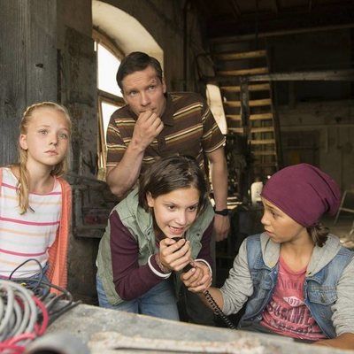 Los Cinco y el valle de los dinosaurios