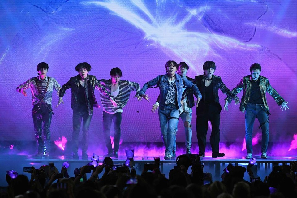 Burn the Stage: The Movie
