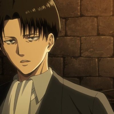 Ataque a los Titanes: El Rugido del Despertar