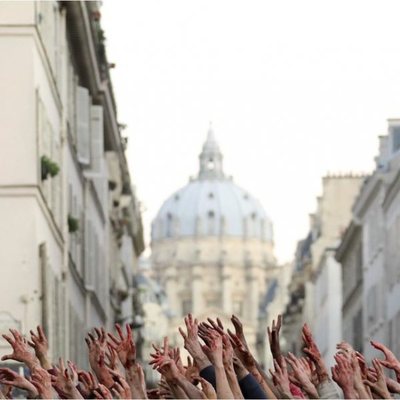 La noche devora el mundo