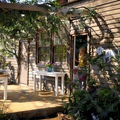 Mia y el león blanco