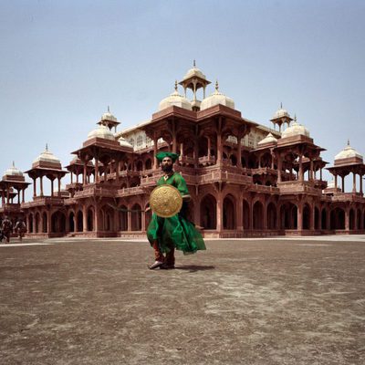 The fall: El sueño de Alexandria